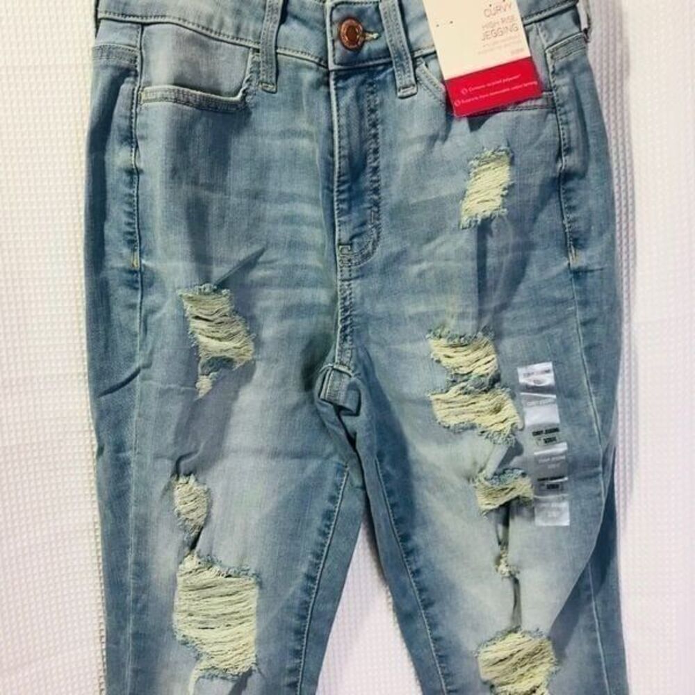 So Curvy Jegging Jeans  3/26w.  0363